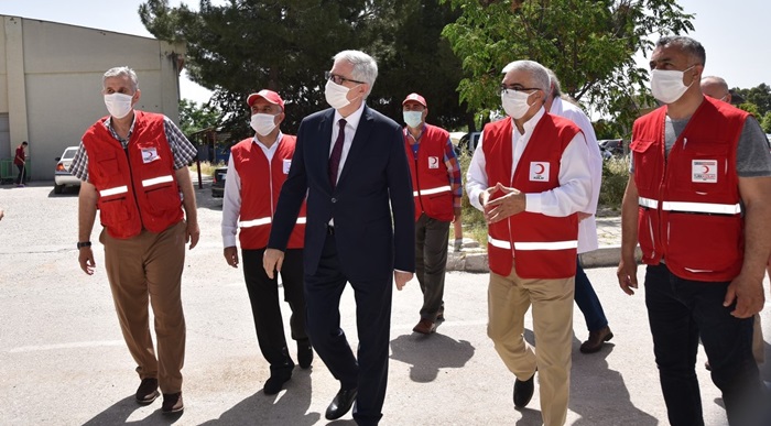 Kızılay’dan Balcalı’ya Covid-19 Yardım Tırı