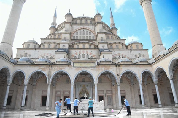 Çukurova'da Kovid-19 tedbirleri uygulanıyor..