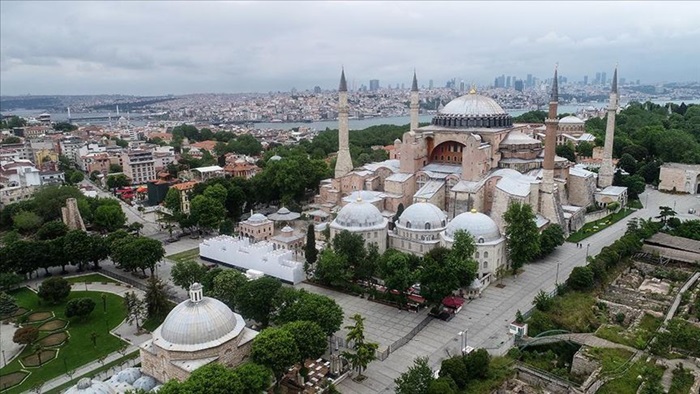 Fetih coşkusu Ayasofya'da yaşanacak