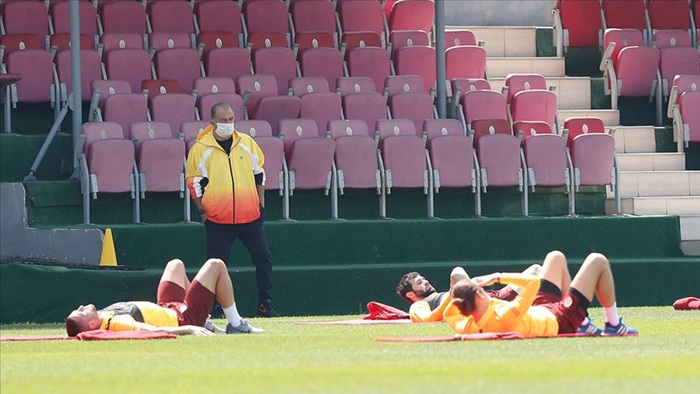 Galatasaray'da koronavirüs test sonuçları negatif çıktı