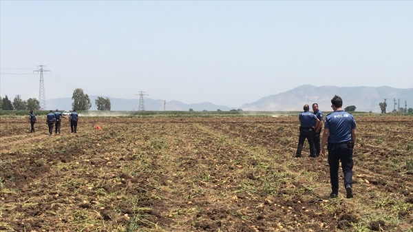 Adana'da patates tarlasında başakçılar arasında silahlı kavga: 4 yaralı