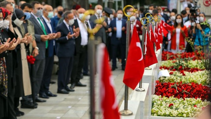 15 Temmuz şehitleri dualarla anıldı