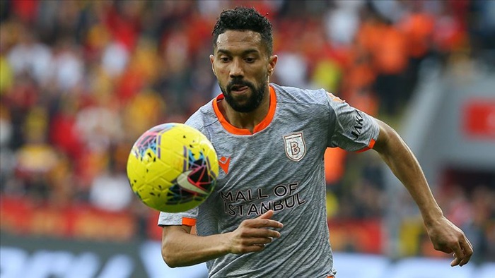 Profesyonelliğin adı Gael Clichy