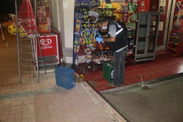 Adana'da satırlı saldırıya uğrayan kişi ağır yaralandı