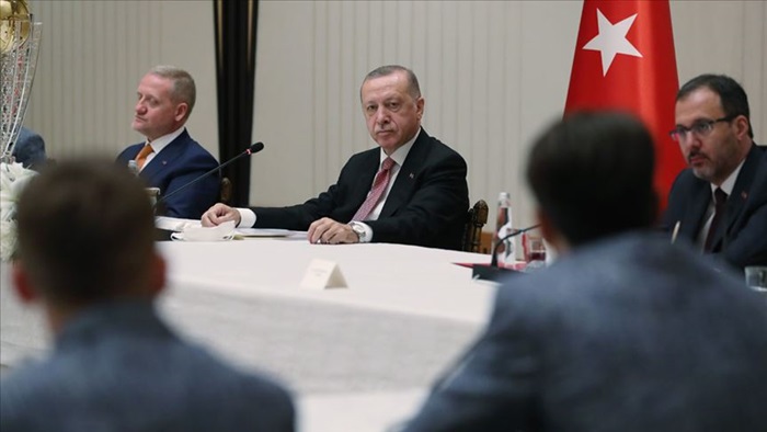 Cumhurbaşkanı Erdoğan liderlerle bayramlaştı