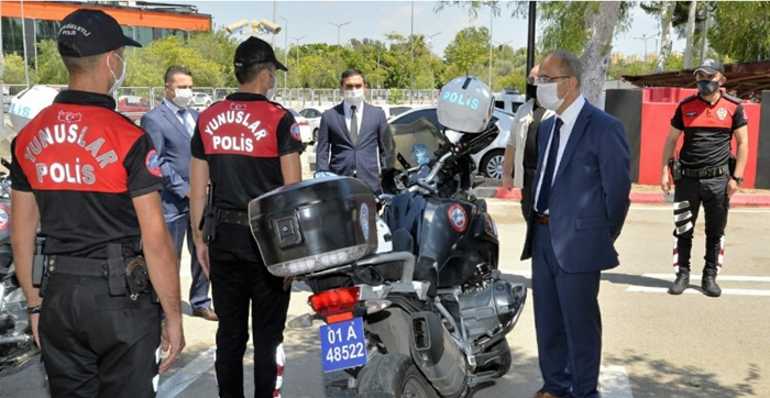 - Adana Emniyet Müdürü İnci şehit yakınlarını bayramda unutmadı  