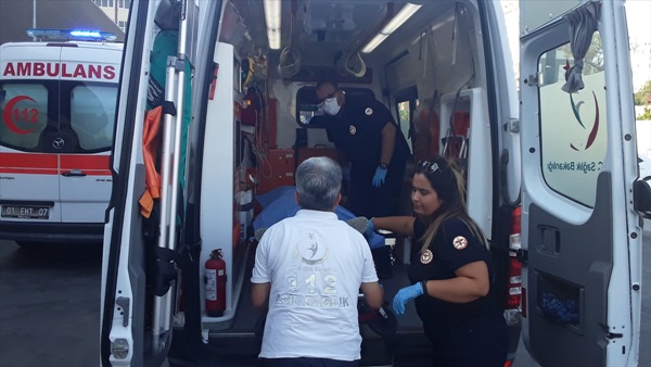 Adana'da balkona inmeye çalışırken düşen hırsızlık şüphelisi öldü