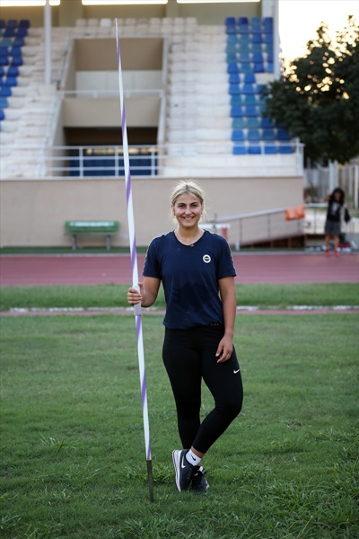 Milli ciritçi Eda Tuğsuz, olimpiyat oyunlarından madalyayla dönmek istiyor