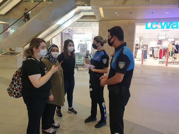 Adana emniyetinden kadına yönelik şiddet konusunda bilgilendirme