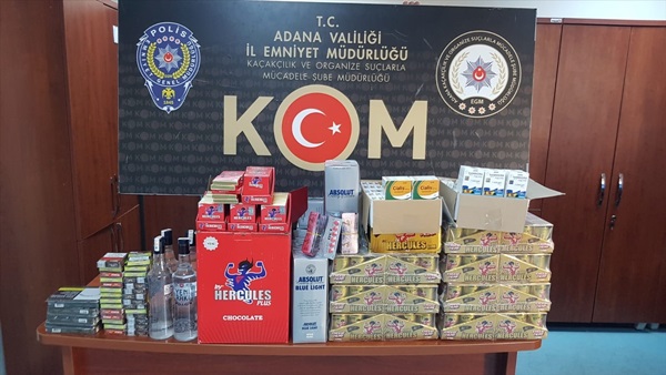 Adana'da kaçakçılık operasyonu: 12 gözaltı