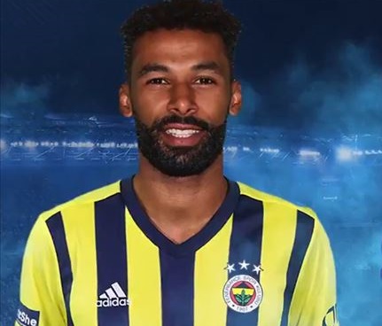 Nazım Sangare, resmen Fenerbahçe'de