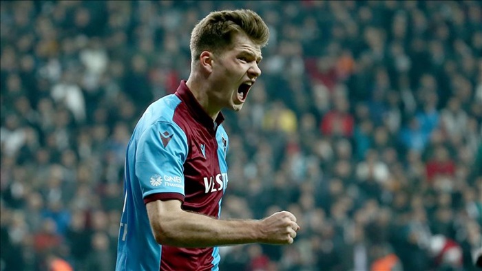 Alexander Sörloth Süper Lig'e damga vurdu