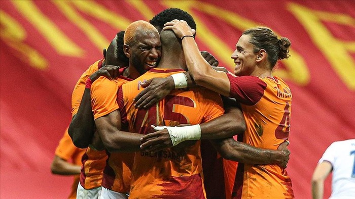 Galatasaray UEFA Avrupa Ligi'ne veda etti