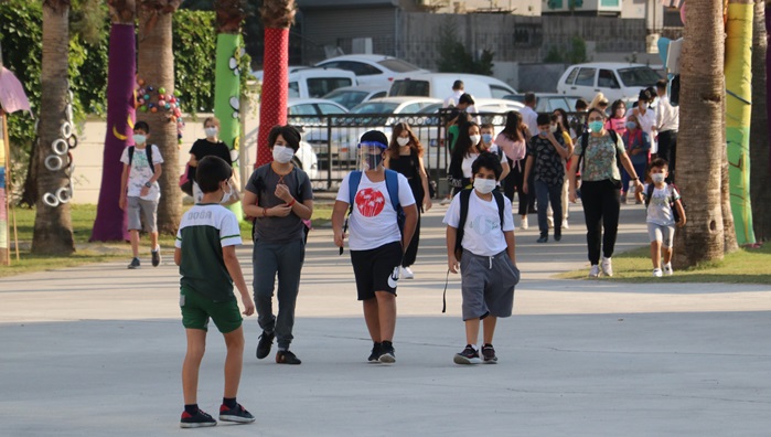 Milli Eğitim Bakanı Özer: En son kapatılacak yerlerin okullar olduğu irademiz aynen devam etmektedir