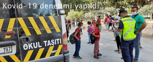 Adana'da okul taşıtları ile servis araçlarında Kovid-19 denetimi yapıldı