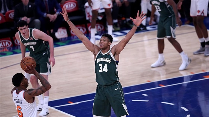 NBA'de Giannis Antetokounmpo'dan rekor kontrat