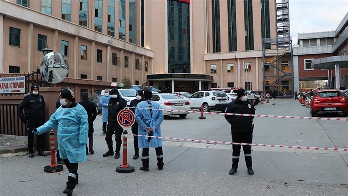 Gaziantep'teki hastanede çıkan yangında hayatını kaybedenlerin sayısı 11'e yükseldi