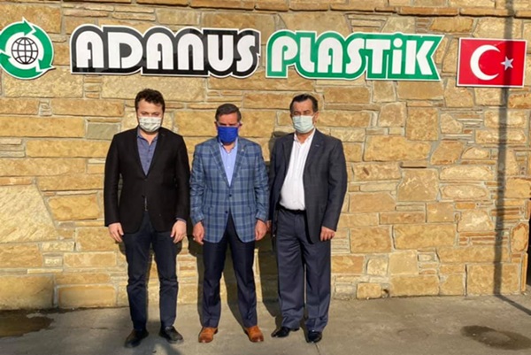 Adana Milletvekili Zenbilci, Adanus Plastik fabrikasını ziyaret etti