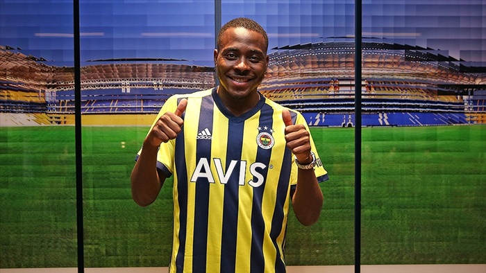 Fenerbahçe Bright Osayi-Samuel ile sözleşme imzaladı