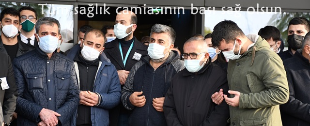 Adana'da Kovid-19'dan hayatını kaybeden doktor için çalıştığı hastanede tören düzenlendi