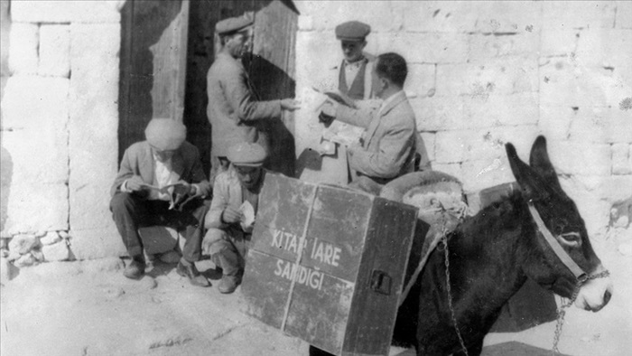 "Eşekli Kütüphaneci" olarak bilinen Mustafa Güzelgöz takdirle anılıyor..