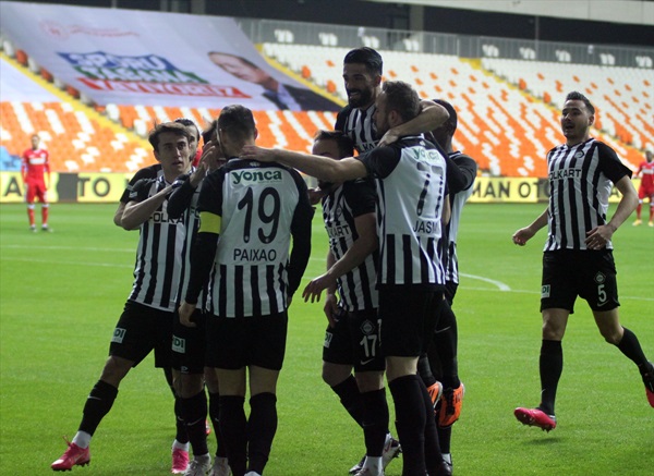 Adana Demirspor: 1 - Altay: 2