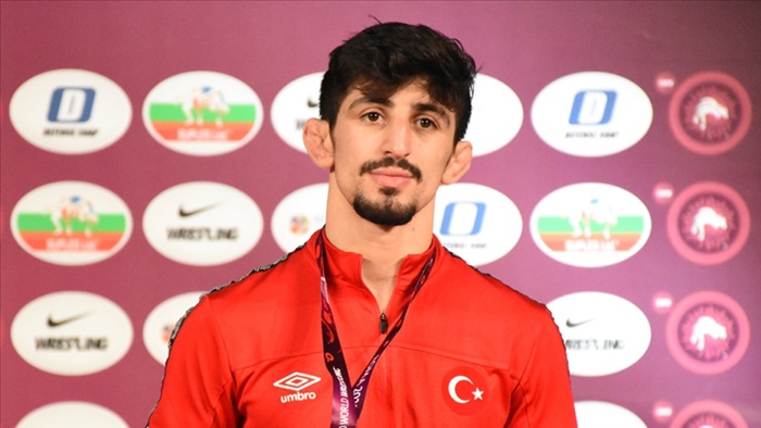 Milli güreşçi Kerem Kamal, Tokyo Olimpiyat Oyunları'na katılma hakkı elde etti.