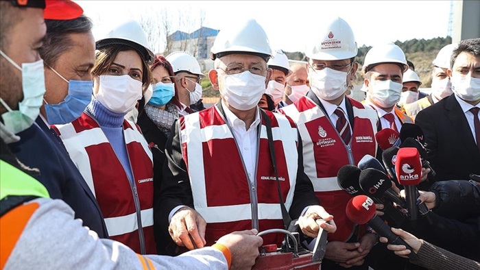 Kılıçdaroğlu: "Halkın da ucuz ekmeğe ihtiyacı var. Hayat çok pahalı.."