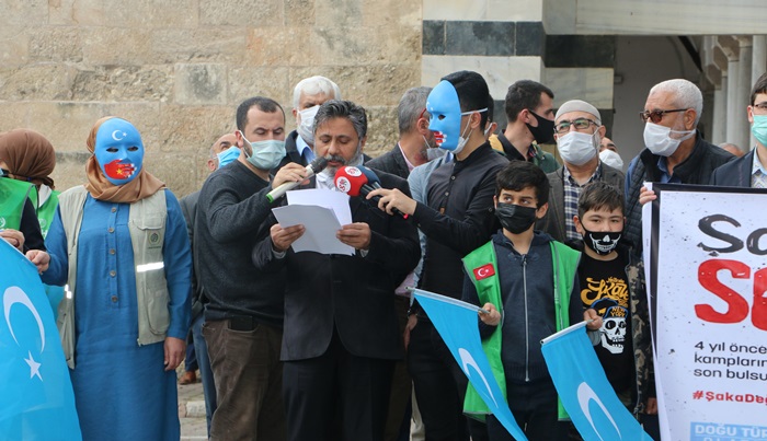 Adana İHH Başkanı Eraslan: “Doğu Türkistan, nesli yok edilen milletlerden biri olma yolunda!”