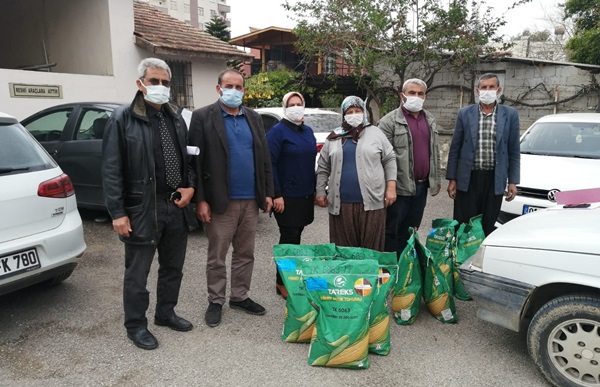 Adana'da çiftçi katkılı hibe tohumluk dağıtımı başladı  