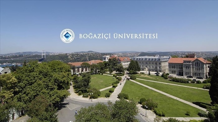 Boğaziçi Üniversitesi Rektörlüğünden tepki: "Her türlü girişime karşı daima devlet ve milletimizin yanında olduğumuzu kamuoyuna arz ediyoruz." 