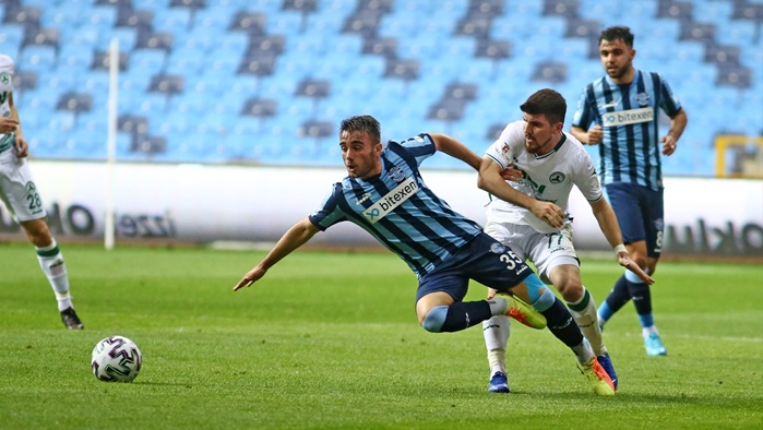 Adana Demirspor, GZT Giresunspor'u 3-0 yendi.