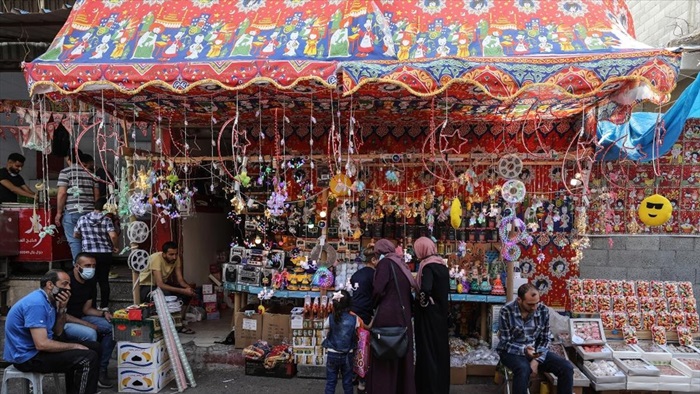 Gazze'de alışveriş hareketliliğinin en çok yaşandığı ramazan ayı Kovid-19 nedeniyle durgun geçiyor