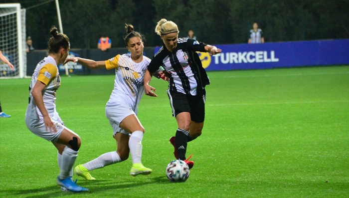 Beşiktaş, ALG Spor’u 2-1 yendi..