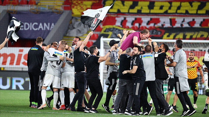 Beşiktaş şampiyon