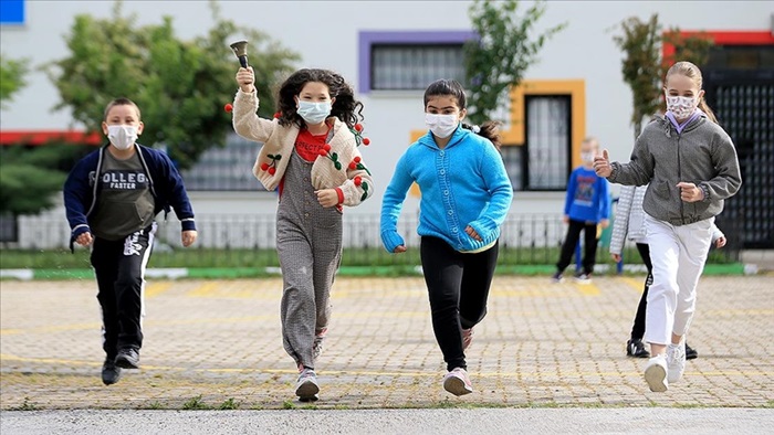 Okullarda Kovid-19 tedbirleri en üst düzeyde uygulanıyor