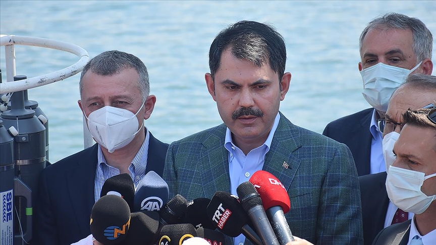 Bakan Kurum: Marmara'mızı, boğazımızı kaderine terk etmeyeceğiz