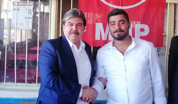 Adana’da muhalefet partilerine mensup 60 kişi MHP’ye geçti