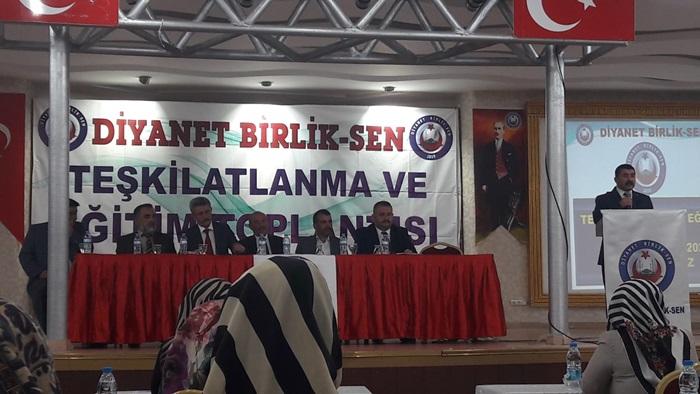 Diyanet Birlik Sen'in ‘Teşkilatlanma ve Eğitim’ toplantısı başladı..