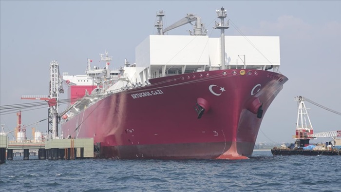 Türkiye'nin ilk doğal gaz depolama gemisi Ertuğrul Gazi hizmete girdi