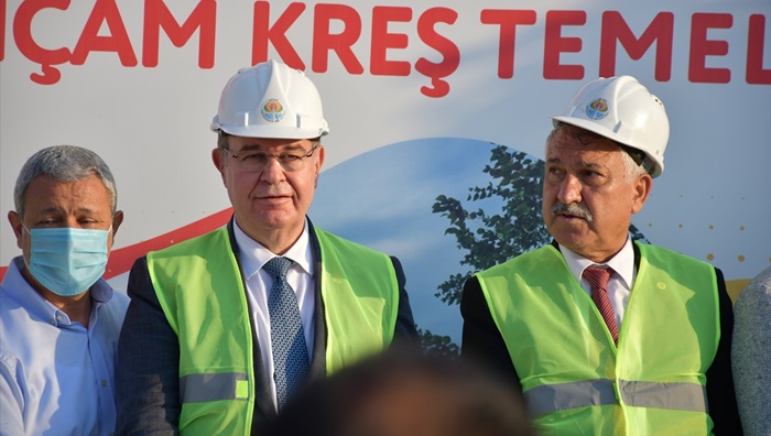 CHP Sözcüsü Faik Öztrak, Adana'da park ve kreş temel atma törenlerine katıldı