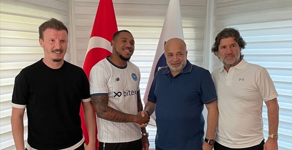 Adana Demirspor, Britt Assombalonga'yı transfer etti