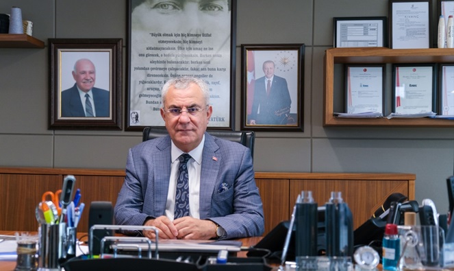 Zeki Kıvanç: "Adana'da haziranda 211 milyon 200 bin dolarlık ihracat gerçekleştirildi.."