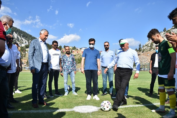 Kızıldağ Yaylası’nda Futbol Şöleni Başladı