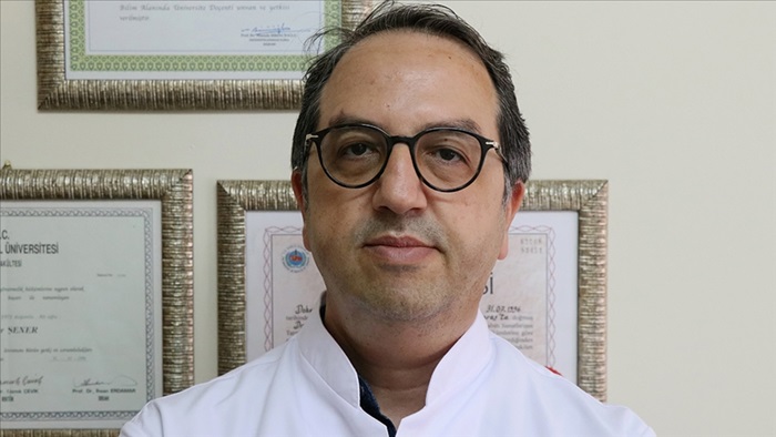 Prof. Dr. Şener salgın döneminde kaybolan solunum yolu enfeksiyonlarını anlattı