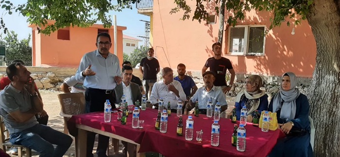 Başkan Cengil, Milletvekili Doğru ile Yüreğir’in uç mahallelerini gezdi“