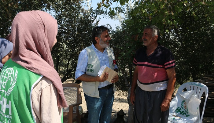 Adana İHH Başkanı Eraslan: "Ayni ve Nakdi Yardımlarınızla Yaraları Hep Birlikte Saralım"