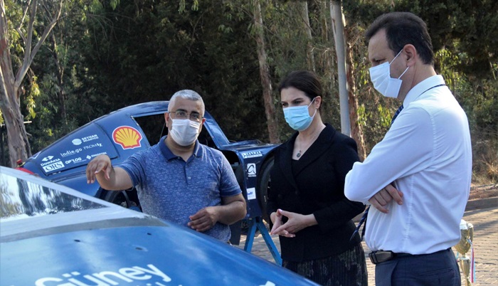 Prof. Dr. Tuncel, Çukurova Elektromobil Takımı’nı Ziyaret Etti