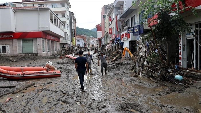 Sel nedeniyle Kastamonu'da 32, Sinop’ta 6 kişi hayatını kaybetti