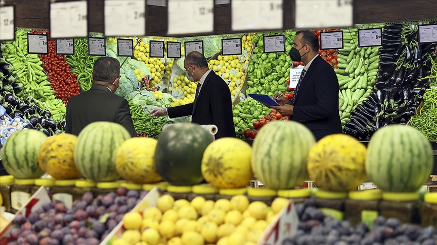 Ticaret Bakanlığının marketlere fahiş fiyat denetimi hız kesmiyor